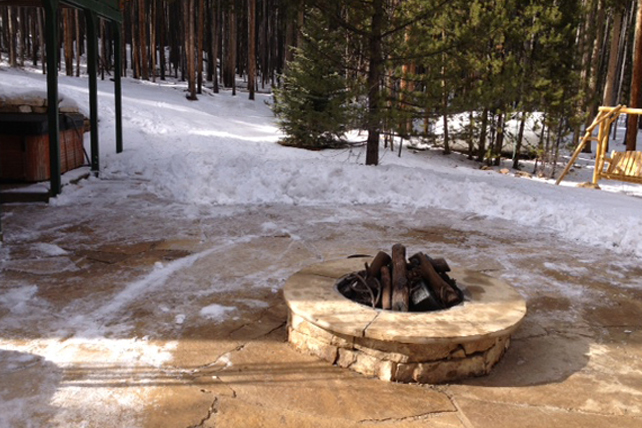 the_cabin_fire_pit_7